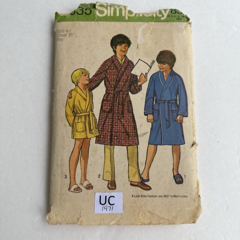 Vintage 70s Simplicity Sewing Pattern 9635 Boys Robe Tie Size 6 Chest 25 *READ*